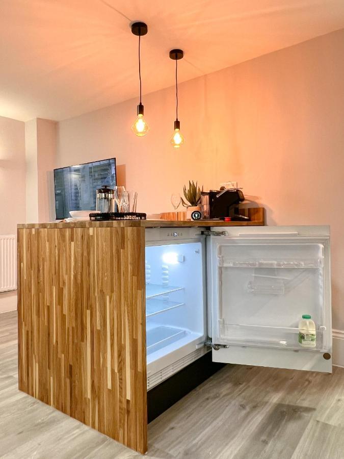 Appartamento The Bohemian Basement Maidstone Esterno foto